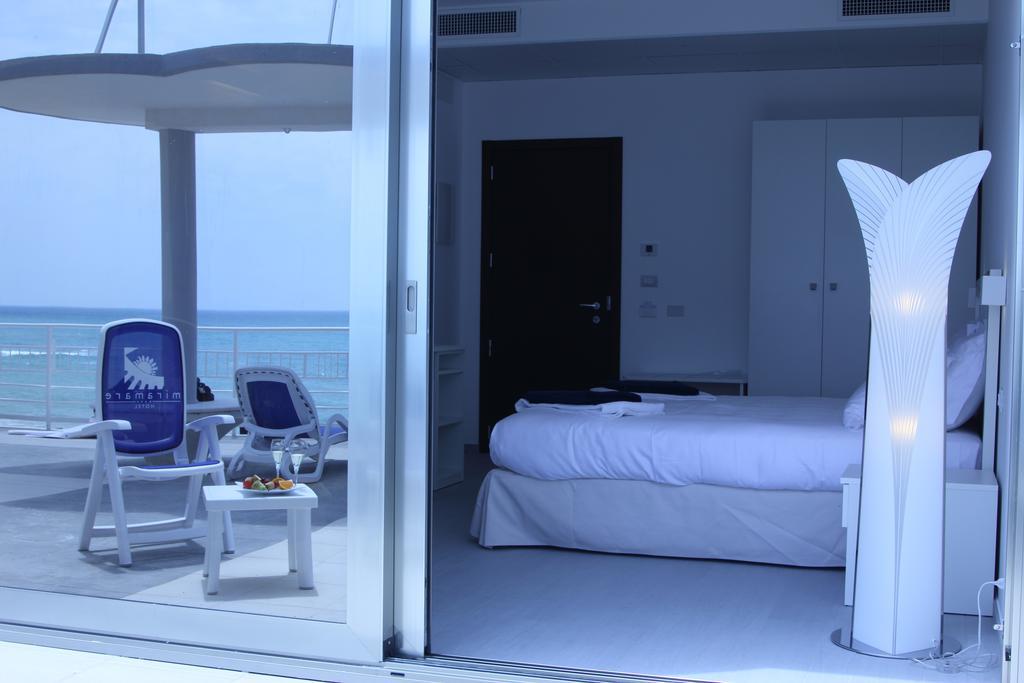 Hotel Miramare Marina di Ragusa Bagian luar foto